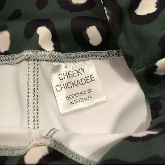 Cheeky Chickadee Yoga Pants/Leggings (M) - Picture 2 of 3